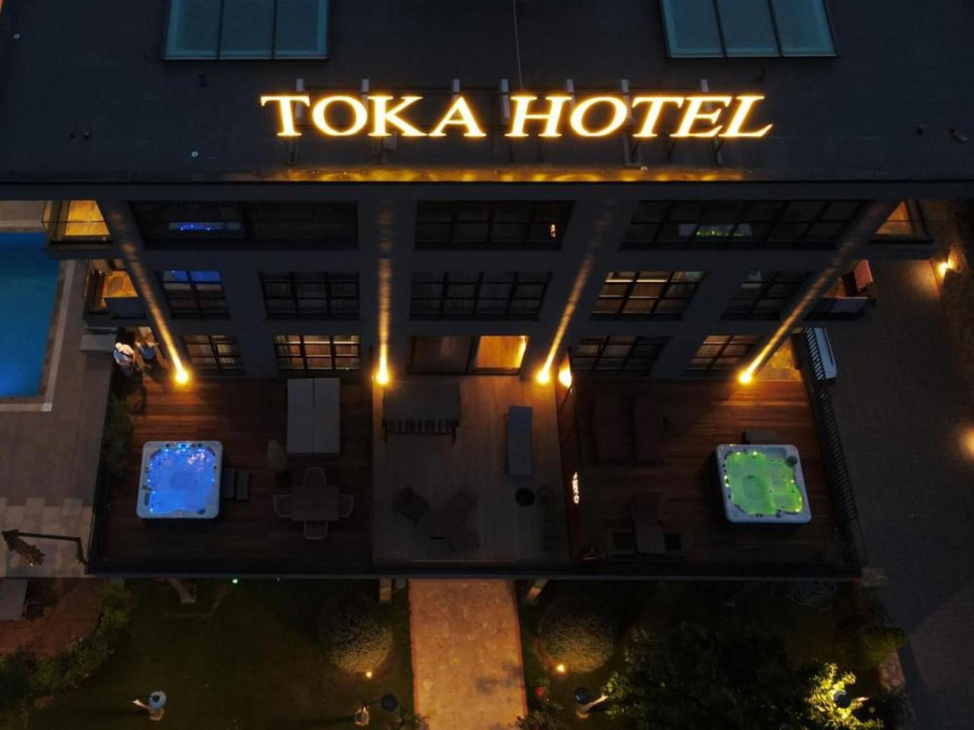 Toka Hotel Restaurant Udenisht Exterior foto