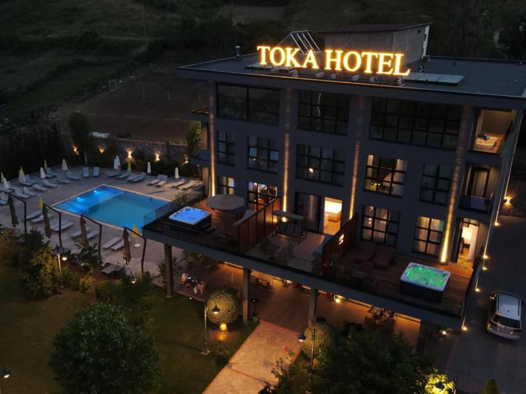 Toka Hotel Restaurant Udenisht Exterior foto